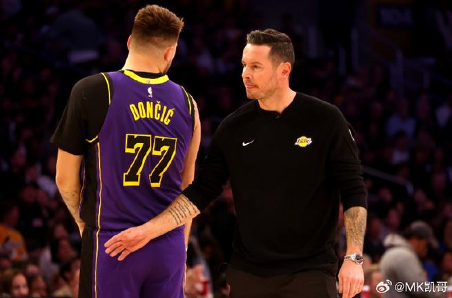 雷迪克:无论他们效力哪支球队 詹库对决始终是联盟盛宴!