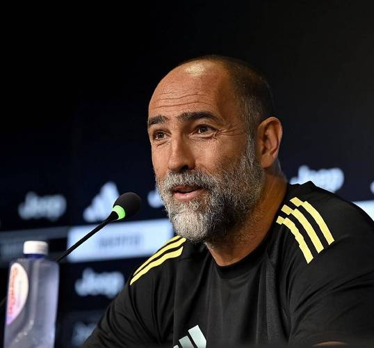 记者:尤文正审视图多尔的帅位,正评估临时主帅带队的可能性