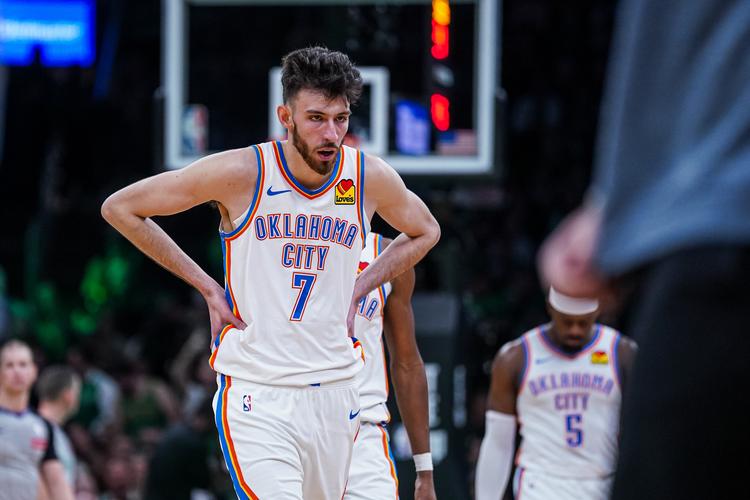 明日揭幕战雷霆迎战火箭 杰伦-威廉姆斯因手腕伤势康复将缺席