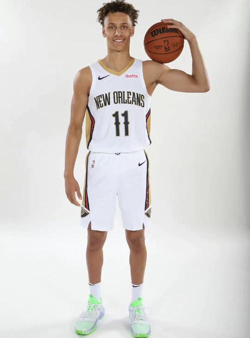 4年1亿！老鹰官方：球队正式提前续约戴森-丹尼尔斯