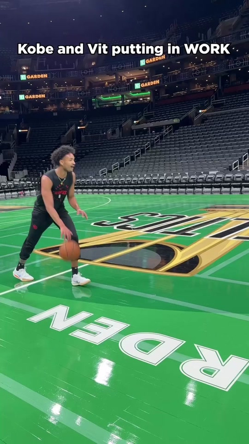 一防+MIP+抢断王！Shams：戴森-丹尼尔斯与老鹰4年1亿提前续约