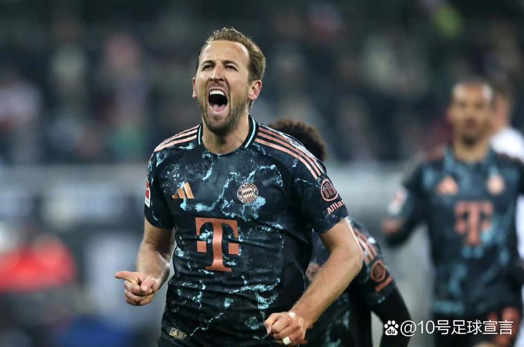 没错我也是门将!21岁时凯恩欧联杯戴帽后当门将,黄油手丢掉1球