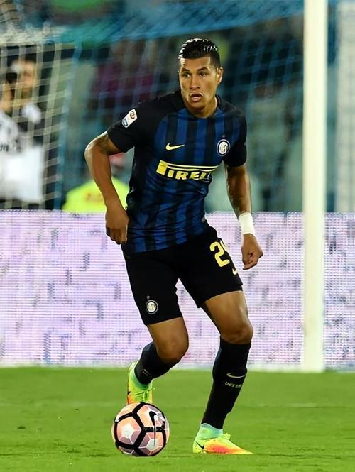 父亲:你该去问问尤文新管理层,他们会以1500万欧出售赫伊森吗?