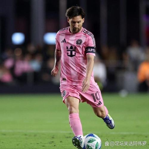 记者:梅西缺席迈阿密国际在本周二的训练,贝克汉姆观看了训练课