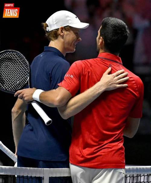 梦幻联动!德约造访C罗旗下网球中心,与C罗本人交换球衫+送球拍