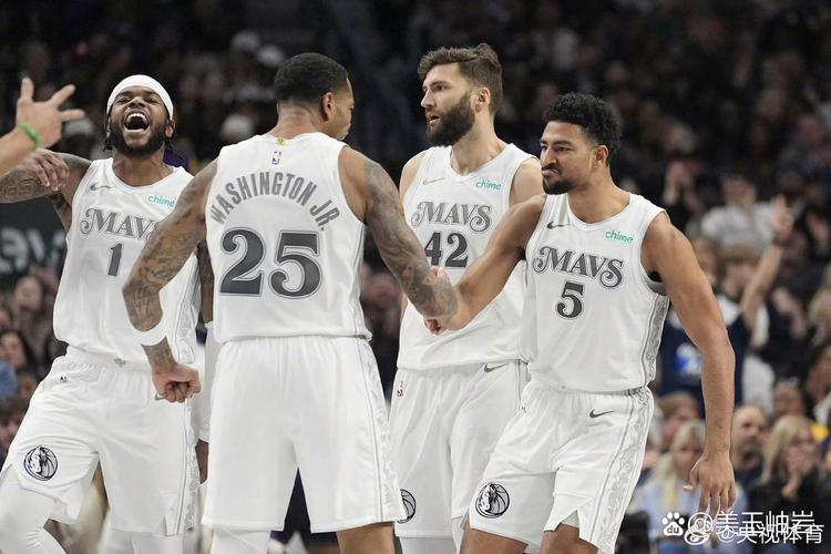 超高阵容!独行侠季前赛防守效率97.1 高居联盟第一