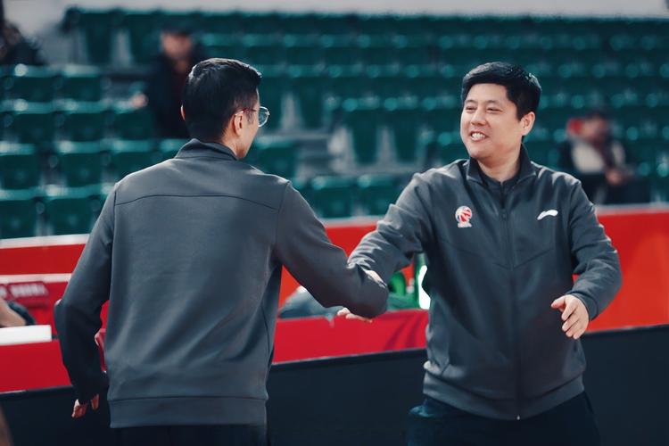 新疆广汇篮球俱乐部召开赛季总结暨新赛季动员大会