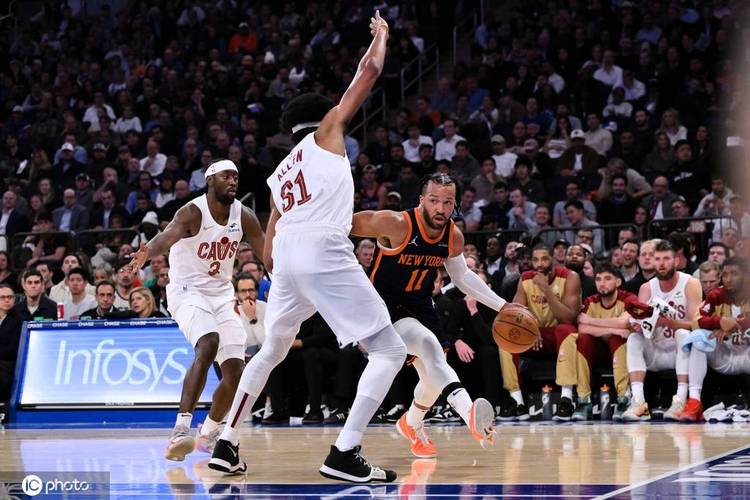 明天骑士客战尼克斯 加兰&斯特鲁斯缺阵 亨特因膝盖挫伤出战成疑