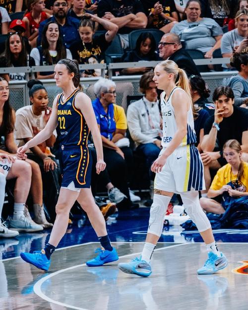 两位WNBA强援！山东女篮官宣外援玛雅-考德威尔和林赛-艾伦加盟