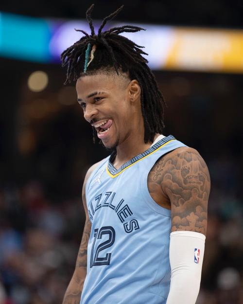 名校就是福利多！路易斯安那州立校队晒球队配色的莫兰特PE！