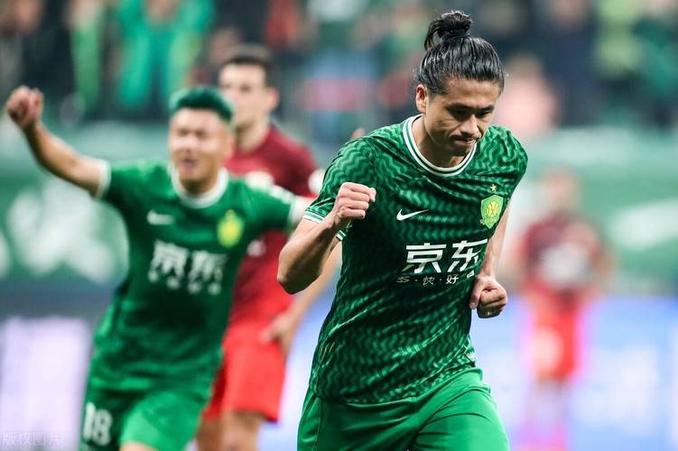 博主：国安已返回北京，此前受伤的张玉宁、池忠国现身基地