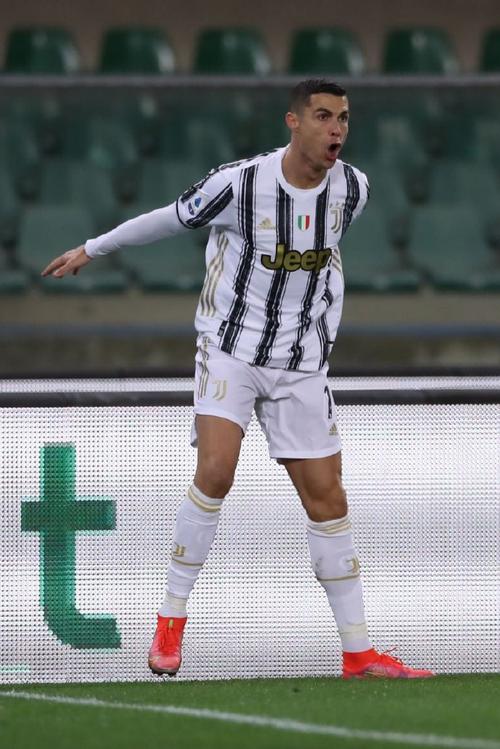 【从与C罗训练到建筑工人】前尤文球员三次ACL重伤后从事建筑工作