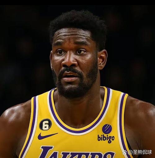 艾顿谈扣飞:没想到勒布朗他们那么激动 他们希望我能够做到这些