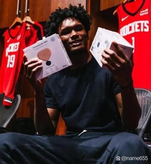 半场4犯！阿门：裁判的某些判罚让我难以置信 但我也必须更加谨慎