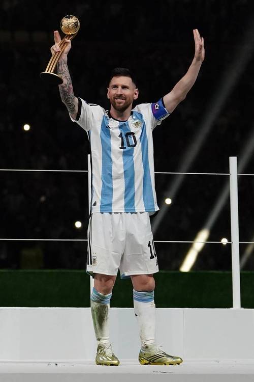 会参加世界杯吗？梅西：我会每天观察状态再作决定，但我非常渴望