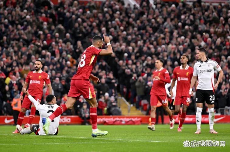 利物浦-维拉数据前瞻:萨拉赫冲红军生涯250球,斯洛特冲联赛百分