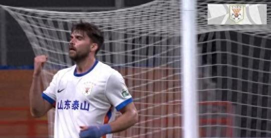 泽卡谈瓦科：我们非常希望他留下来，我非常希望明年和他并肩作战