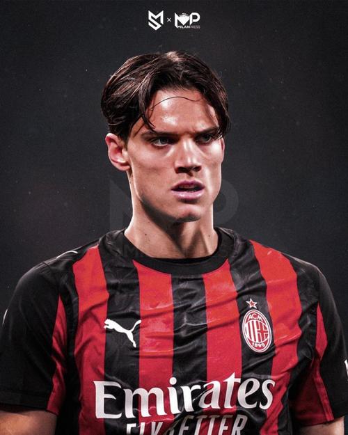 卡萨诺:罗马会积极比赛而米兰将死守,阿莱格里讨厌主动掌控比赛