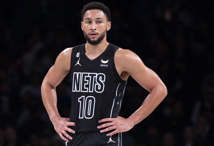 美记：火箭控卫位置宁缺毋滥 莫兰特三分差&特雷-杨防守差