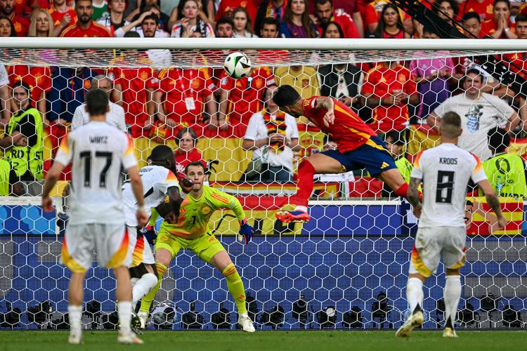 梅里诺：进球本身看起来可能很简单，真正困难的是进球前的十秒钟