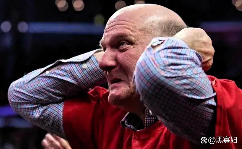 此前曾炮轰快船！鲍威尔今天和前老板鲍尔默握手寒暄