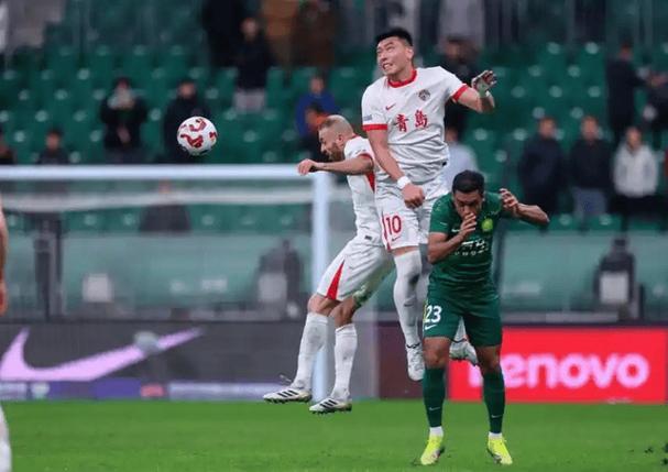 马德兴：海港球迷很少高调只默默跟随，没招惹任何一方更不树敌