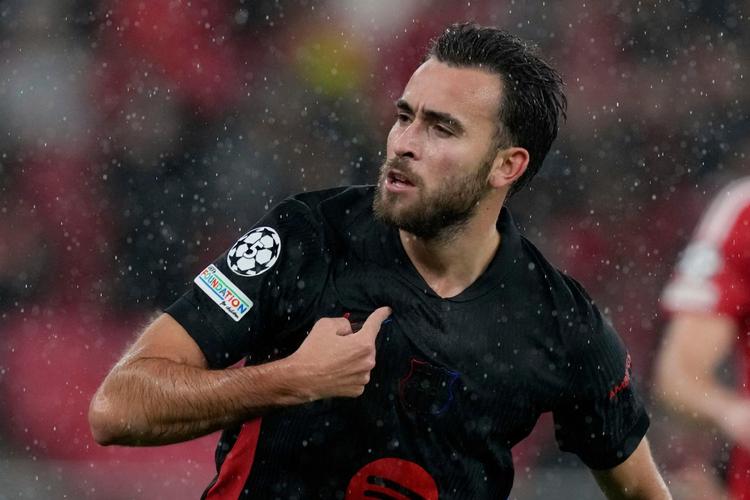 巴萨官方：埃里克-加西亚鼻骨骨折，复出时间取决于他的恢复情况