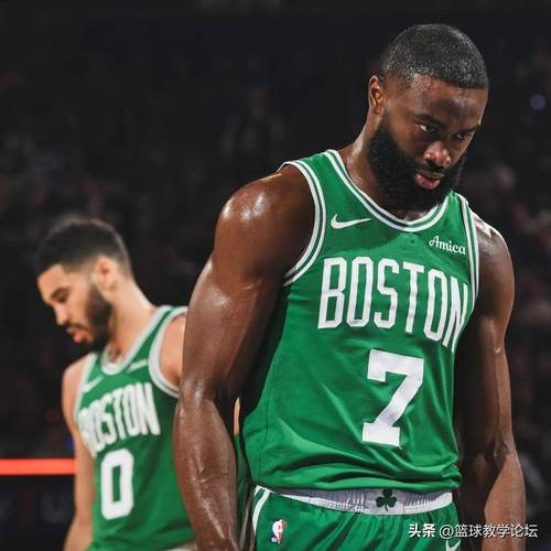 不信邪？杰伦·布朗单打萨尔再被后者大帽拒绝